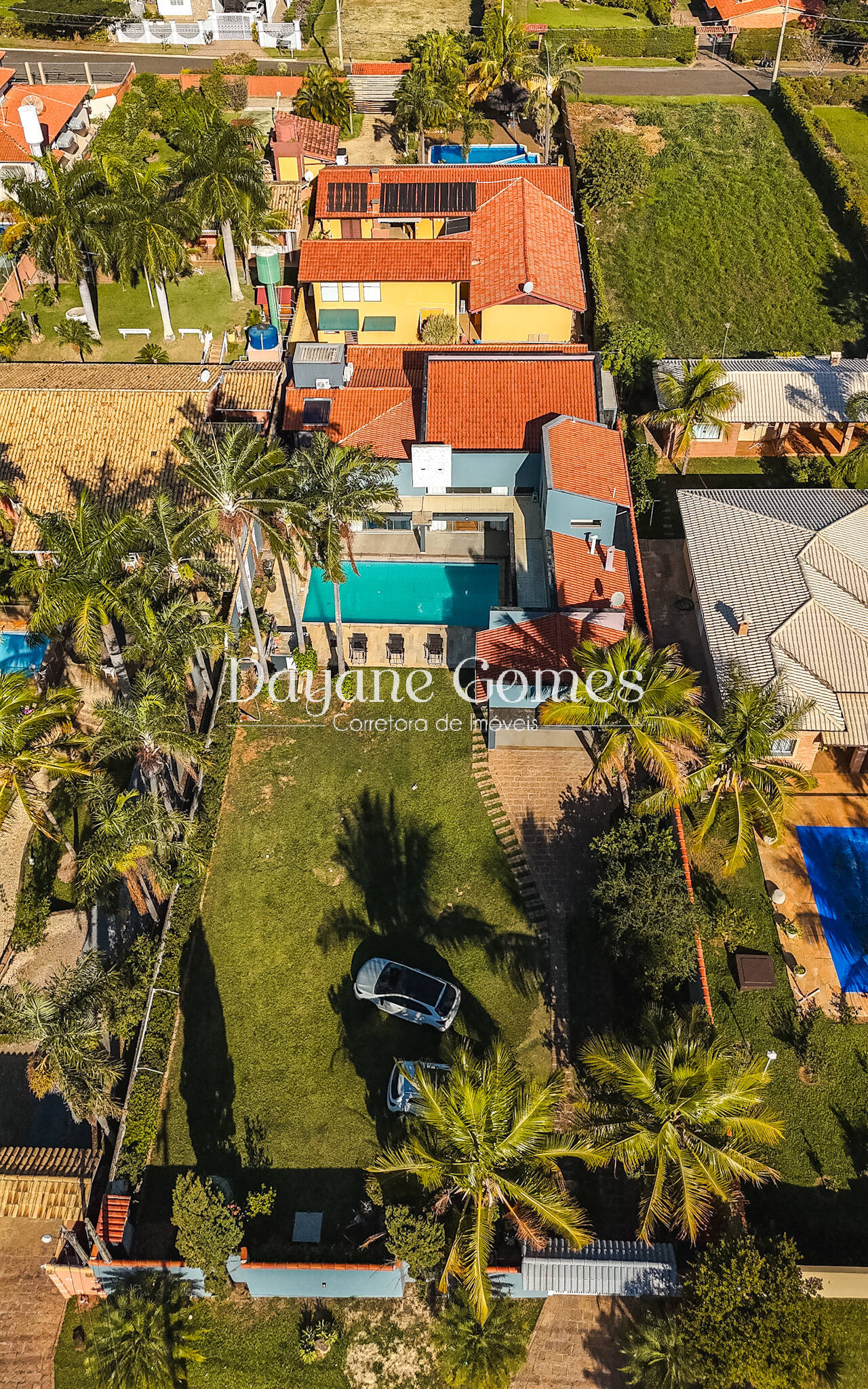 Casa à venda com 5 quartos, 350m² - Foto 4
