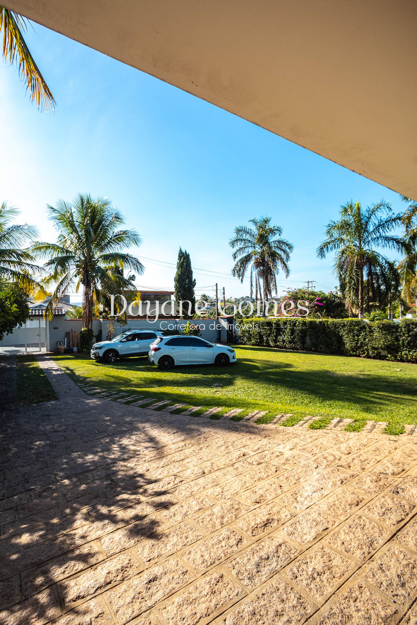 Casa à venda com 5 quartos, 350m² - Foto 14