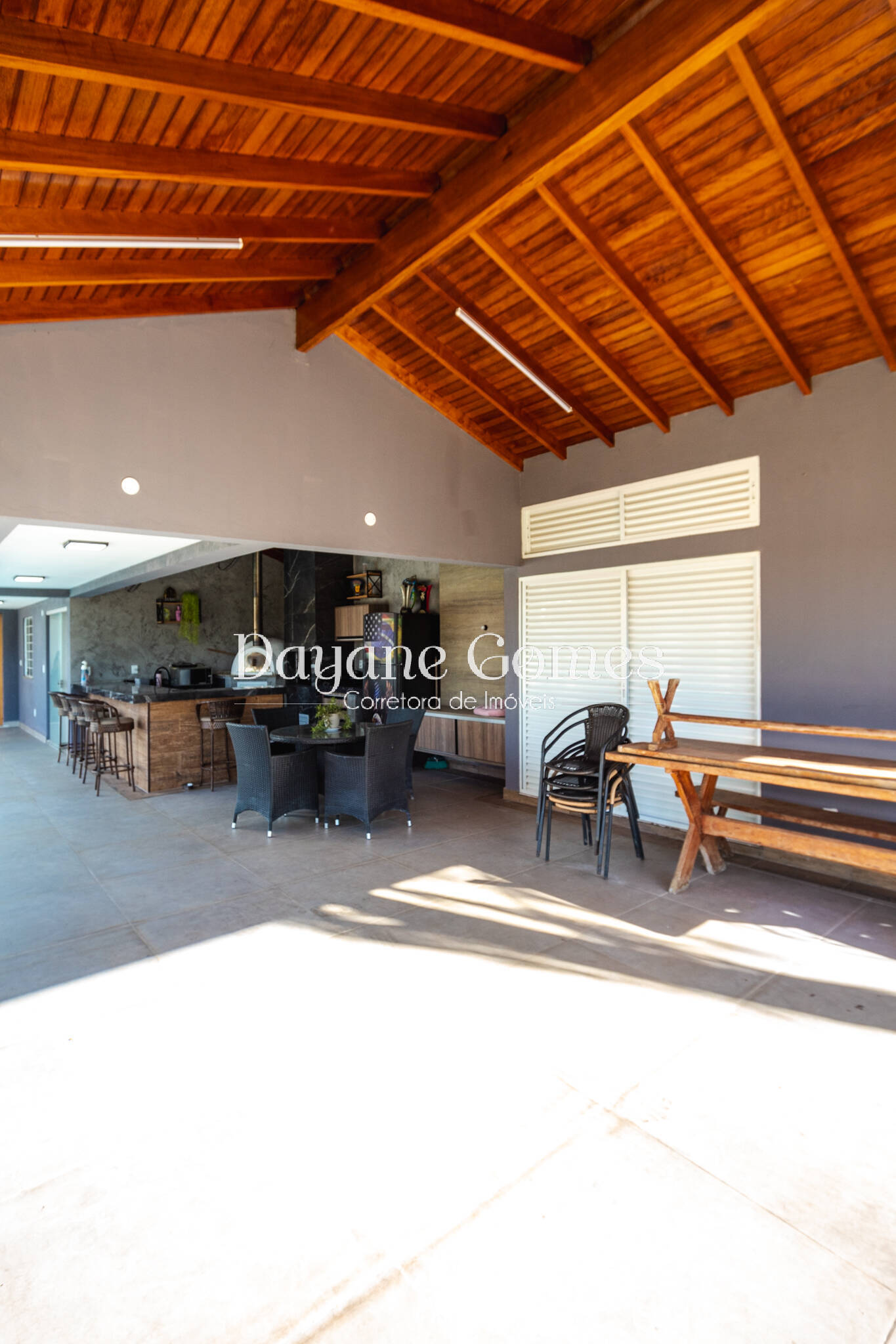 Casa à venda com 5 quartos, 350m² - Foto 15
