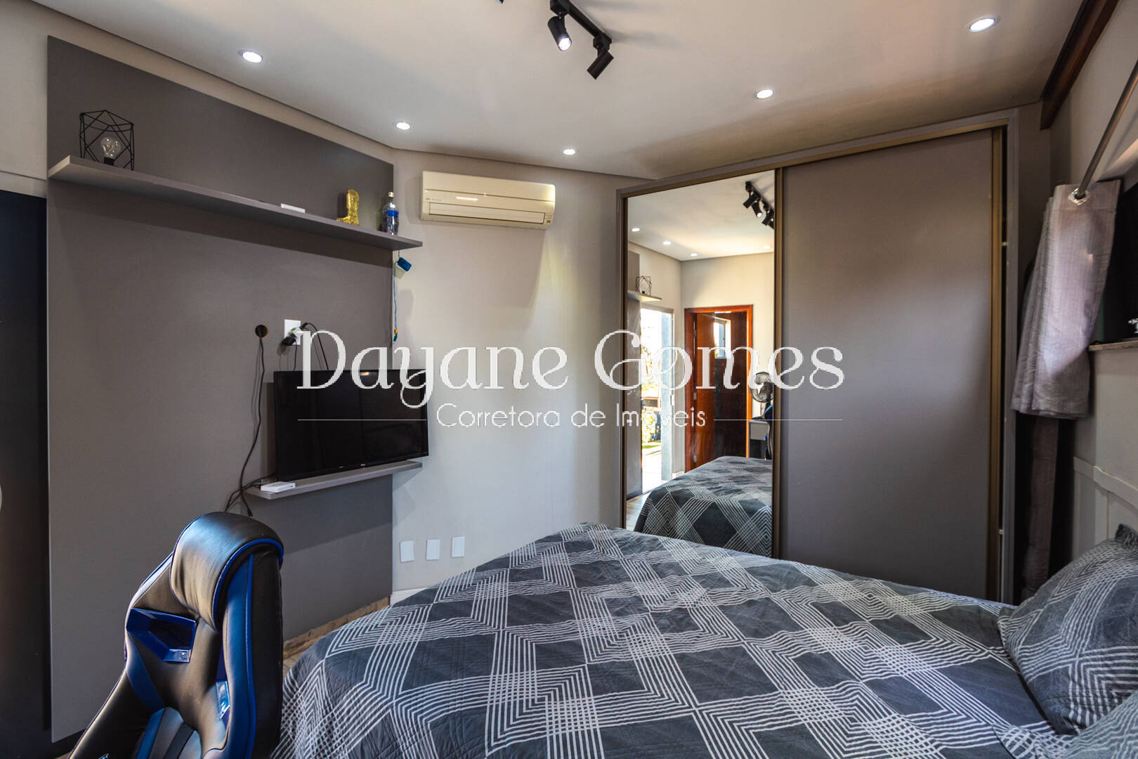 Casa à venda com 5 quartos, 350m² - Foto 24