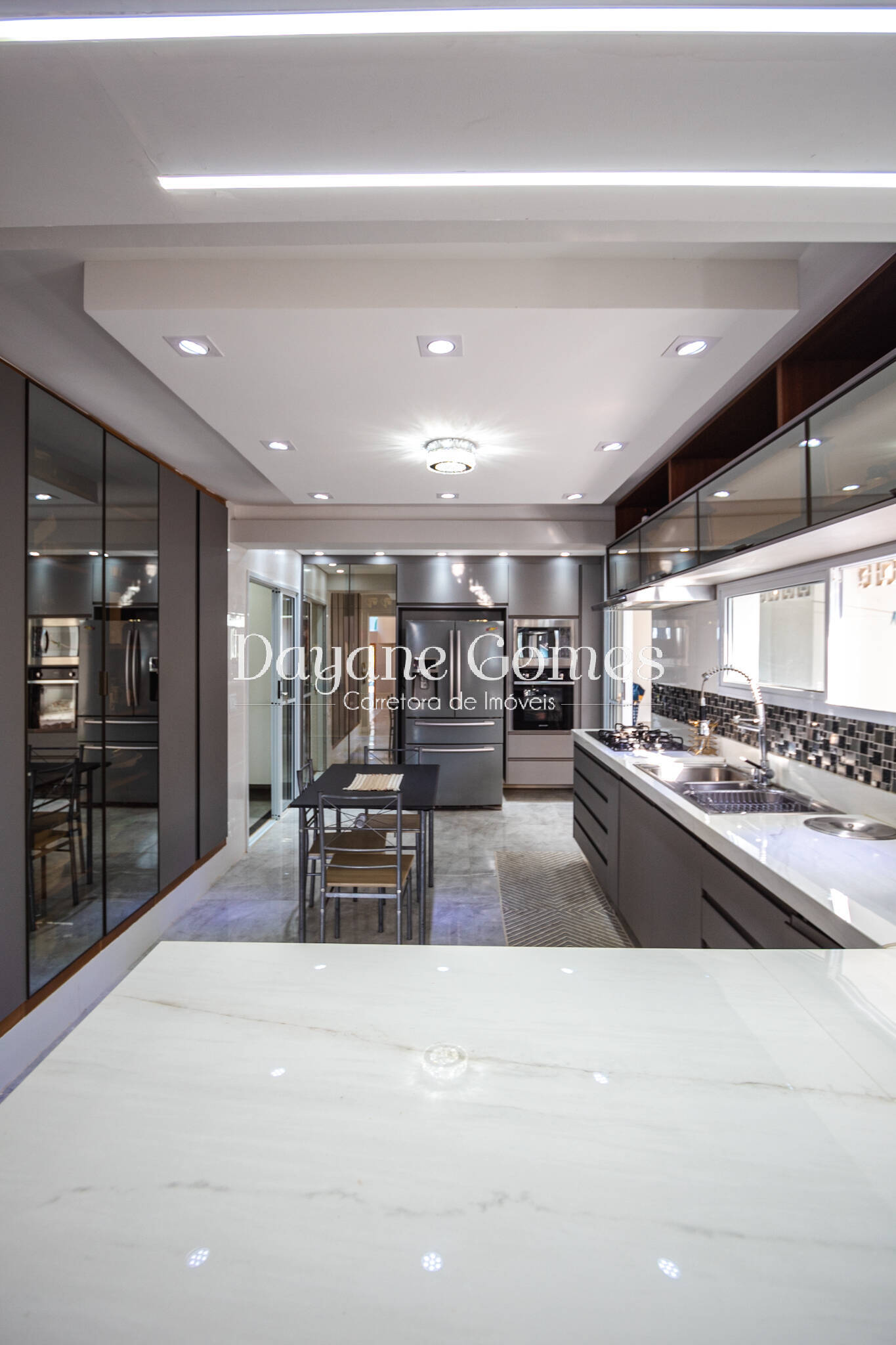 Casa à venda com 5 quartos, 350m² - Foto 39