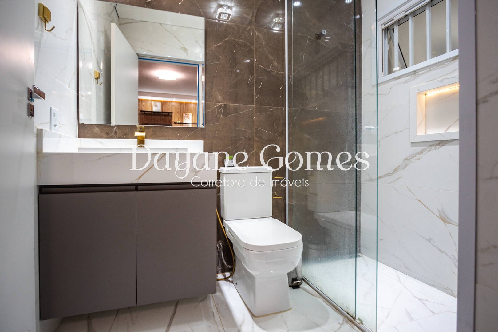 Casa à venda com 5 quartos, 350m² - Foto 48