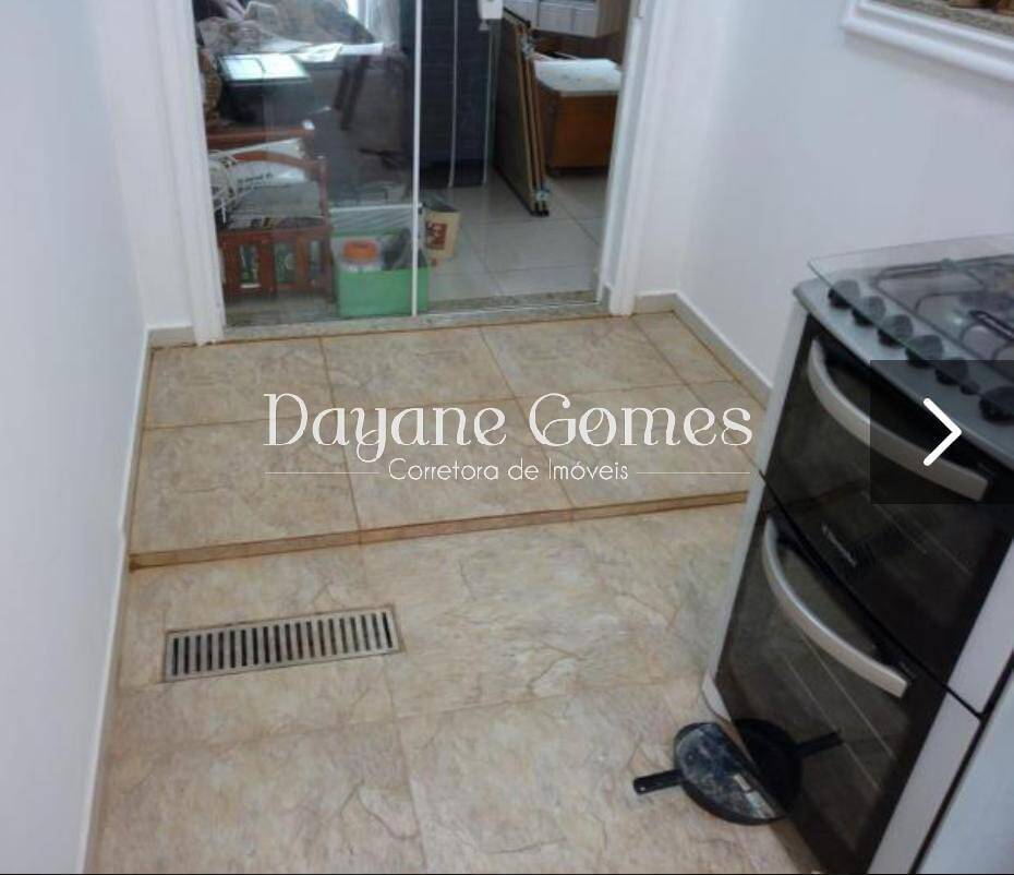 Casa à venda com 3 quartos, 103m² - Foto 12