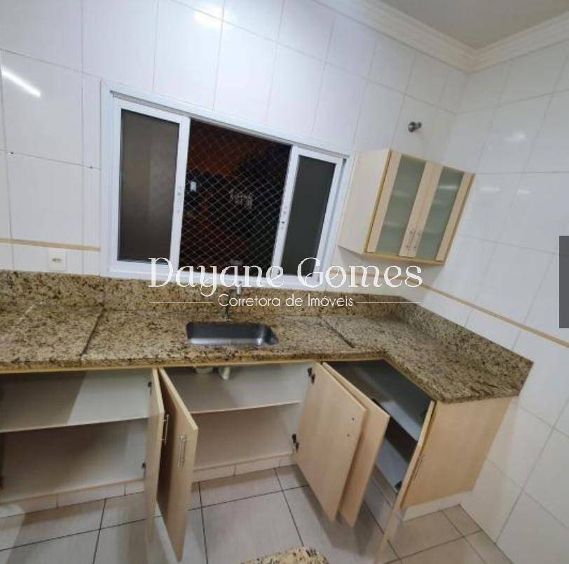 Casa à venda com 3 quartos, 103m² - Foto 13